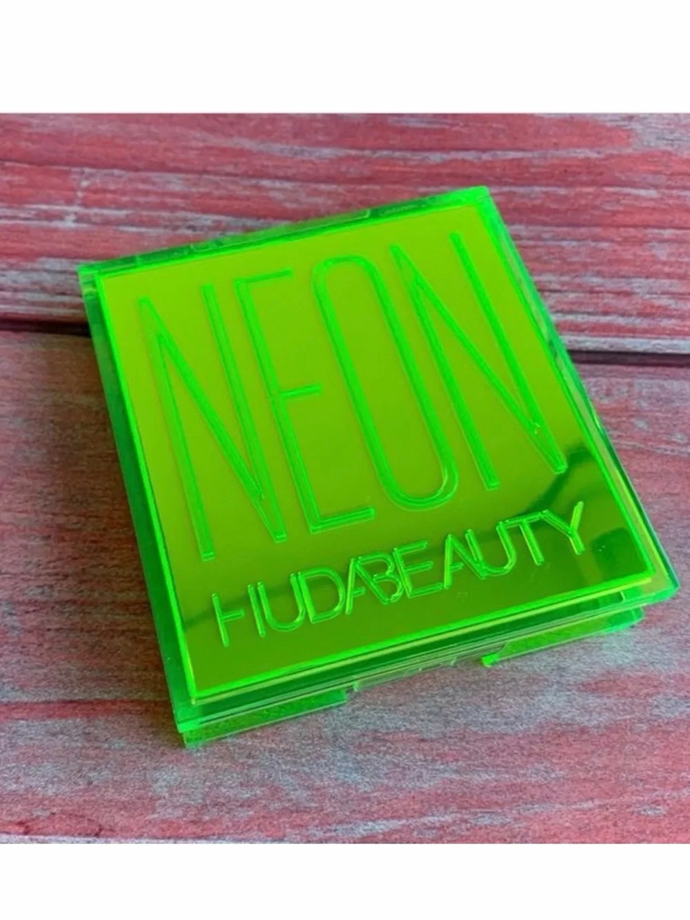 Huda Beauty Neon Green Obsessions Eyeshadow Palette - BNIB